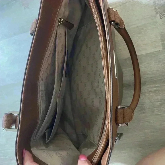 MICHAEL KORS - Large Colgate East West Leather & Nylon Satchel Brown Tote - Picture 8 of 12